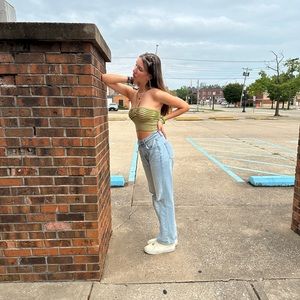 Meet your Posher, Carmen